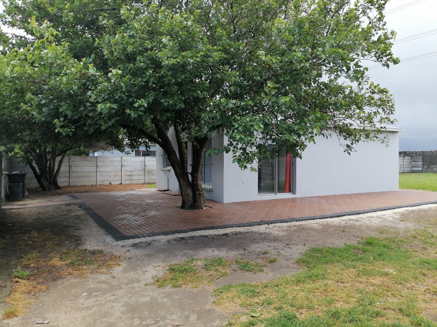 2 Bedroom Property for Sale in Die Bos Western Cape